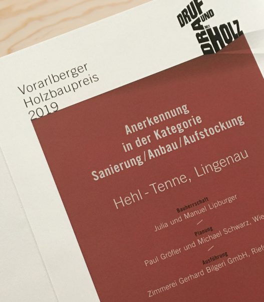 Hehl Tenne Vorarlberger Holzbaupreis 2019 Urkunde OEOOO Architektur